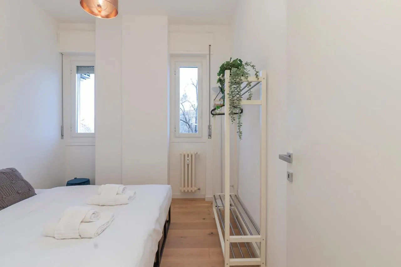 Luxury Apartment In San Siro Tesio 15 Milan Italy