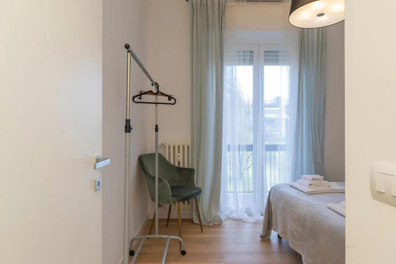 Luxury Apartment In San Siro Tesio 15 Milan 0*,
