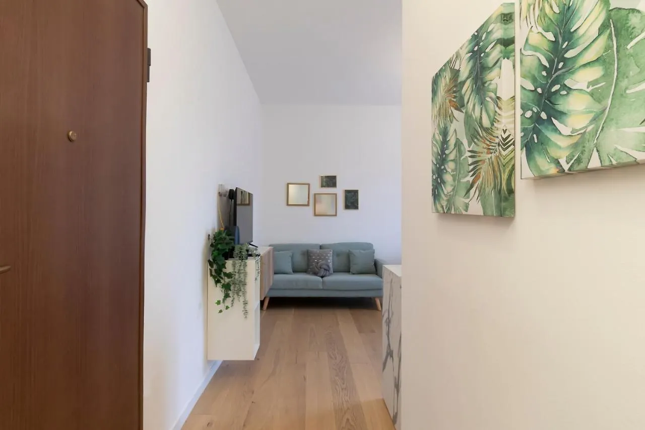 Luxury Apartment In San Siro Tesio 15 Milan