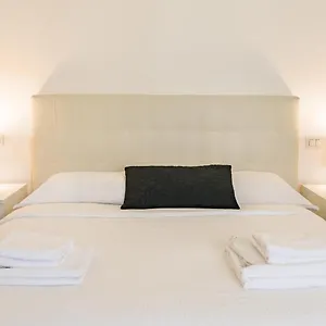 Apartamento 21, Milán