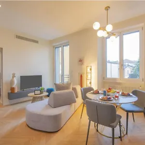 Daire Sweett- Luxury Torino, Milano