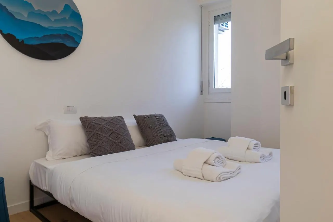 Luxury Apartment In San Siro Tesio 15 밀라노