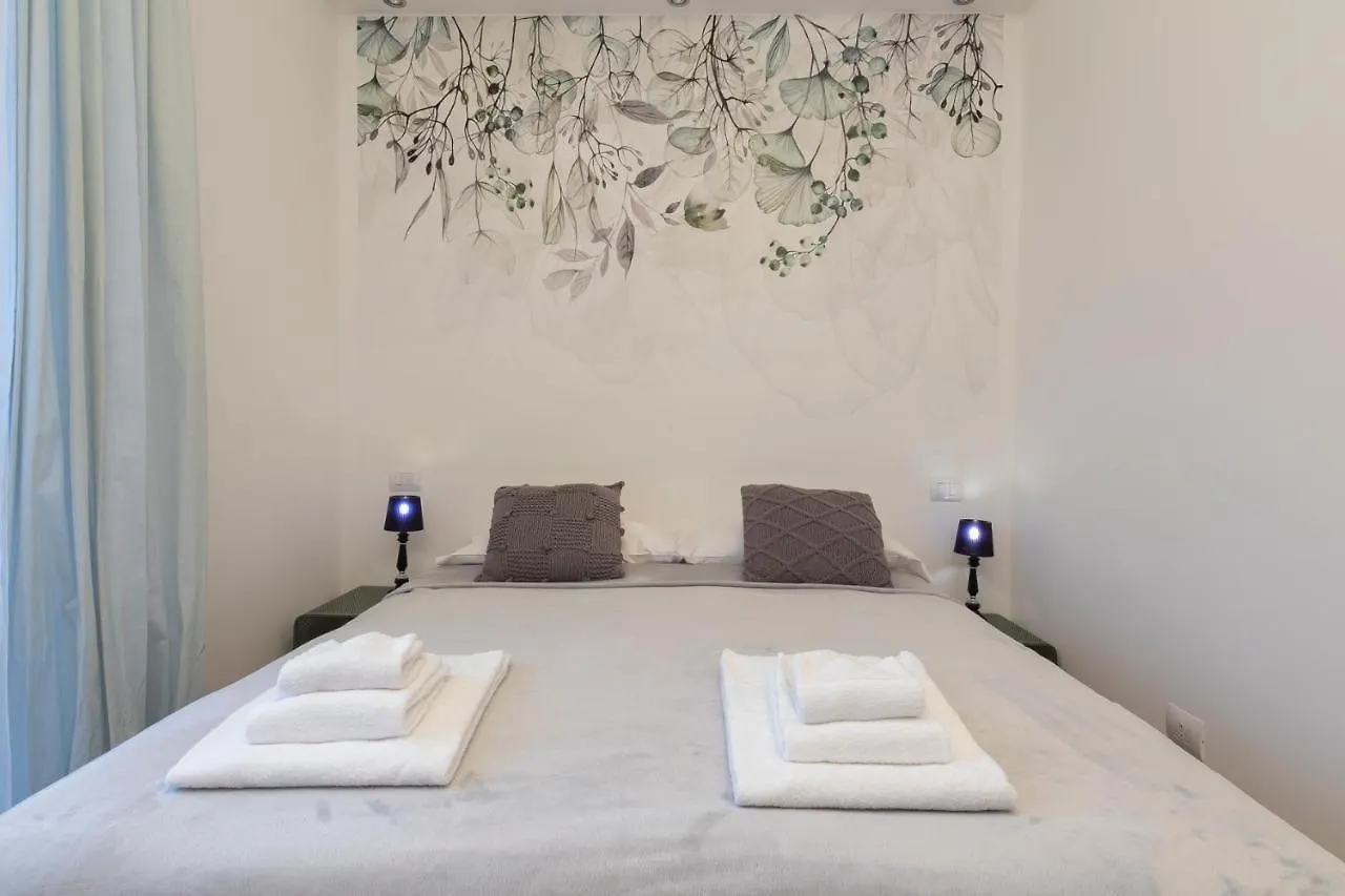 Luxury Apartment In San Siro Tesio 15 밀라노 0*,  이탈리아